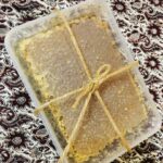 عسل موم دار طبیعی کوهستان 1 کیلوگرم